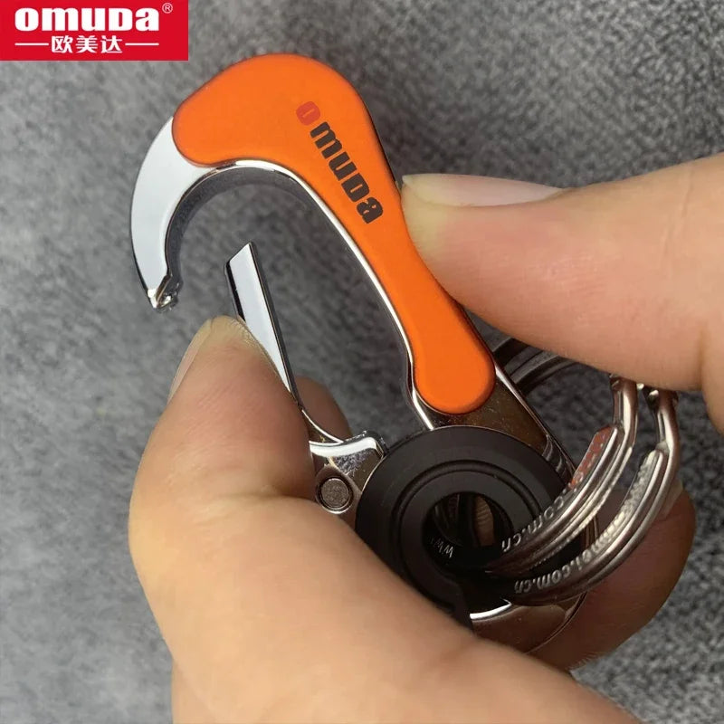 Men's Fashion Metal Key Chain - Stylish Key Holder and Keyring for Car Accessories and Birthday Gifts